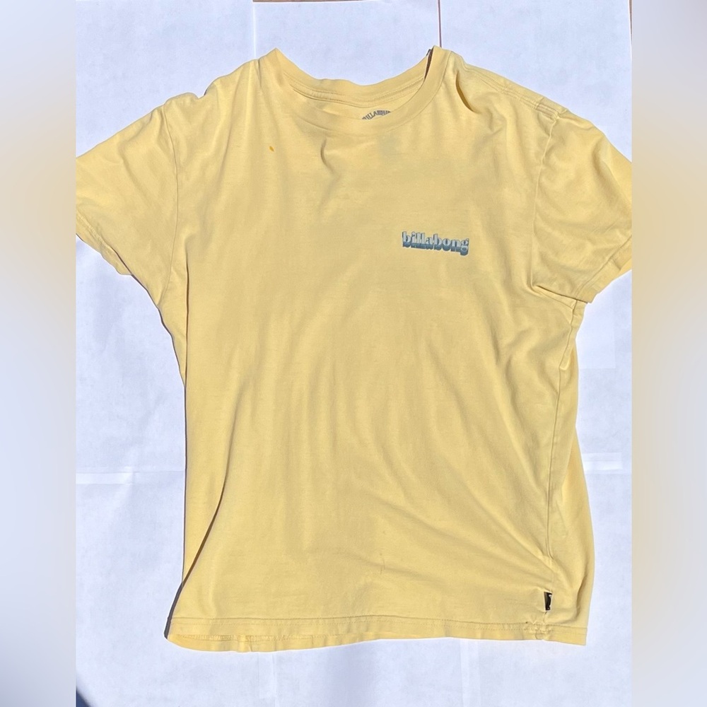 Billabong shirt package. Men’s small. 3 for 40 or $15 each